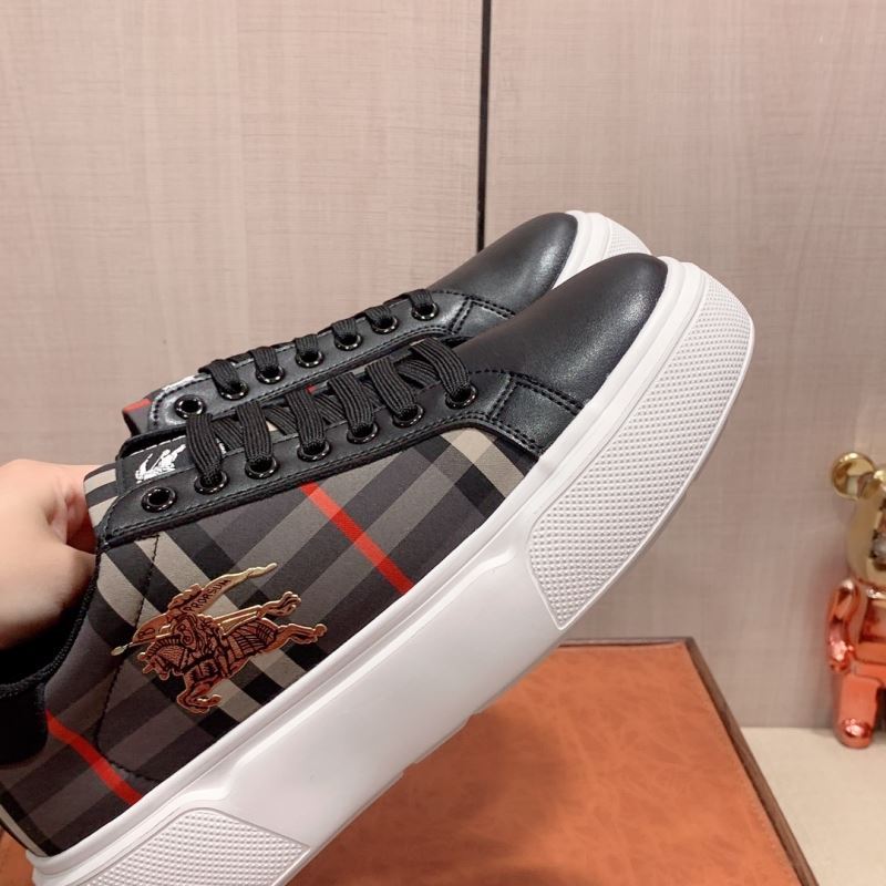 Burberry Low Shoes